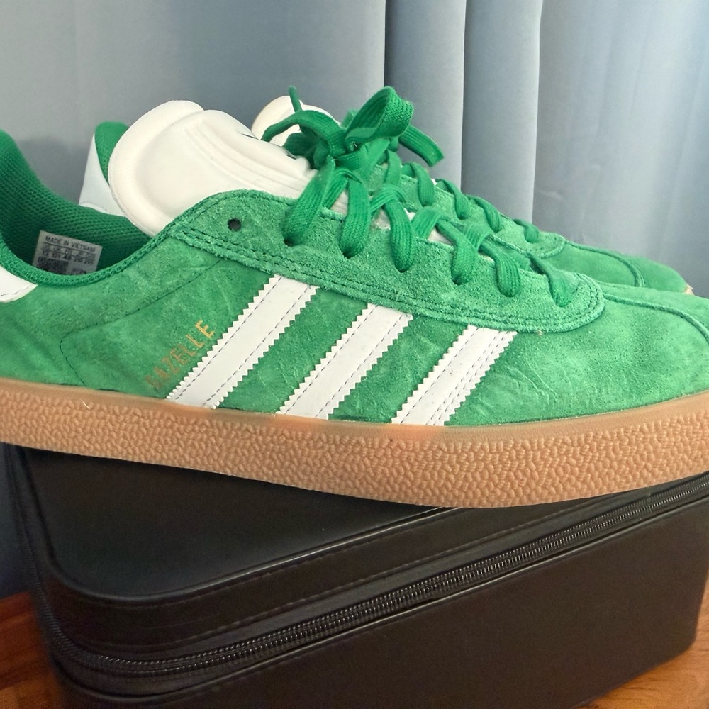 Adidas Gazelle - Green Suede with White Stripes